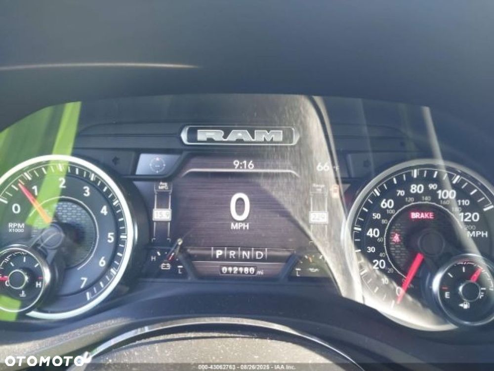 RAM 1500 - 11