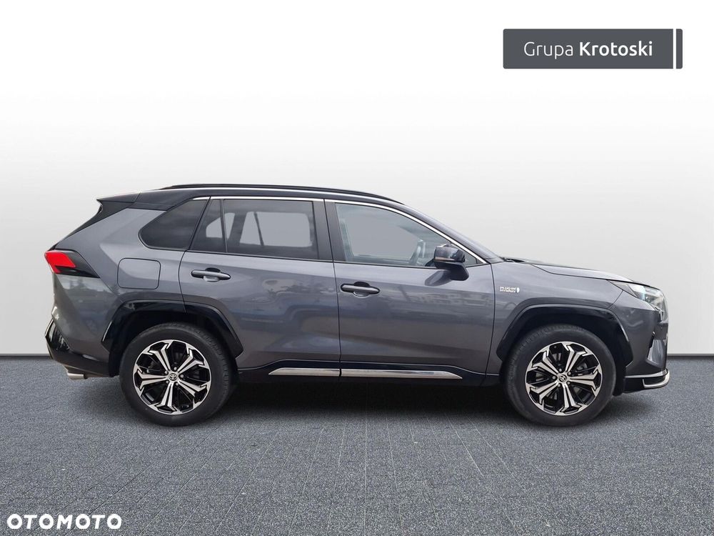 Toyota RAV4 - 7
