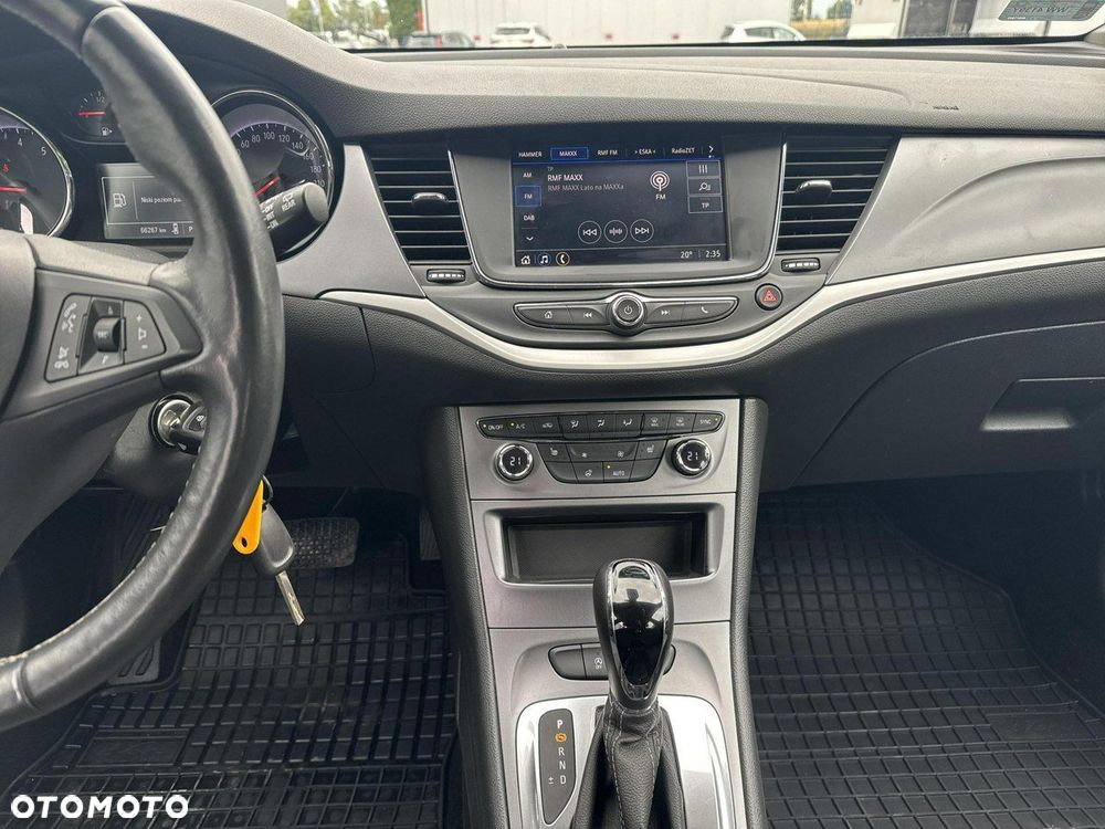 Opel Astra V 1.4 T Edition S&S - 23