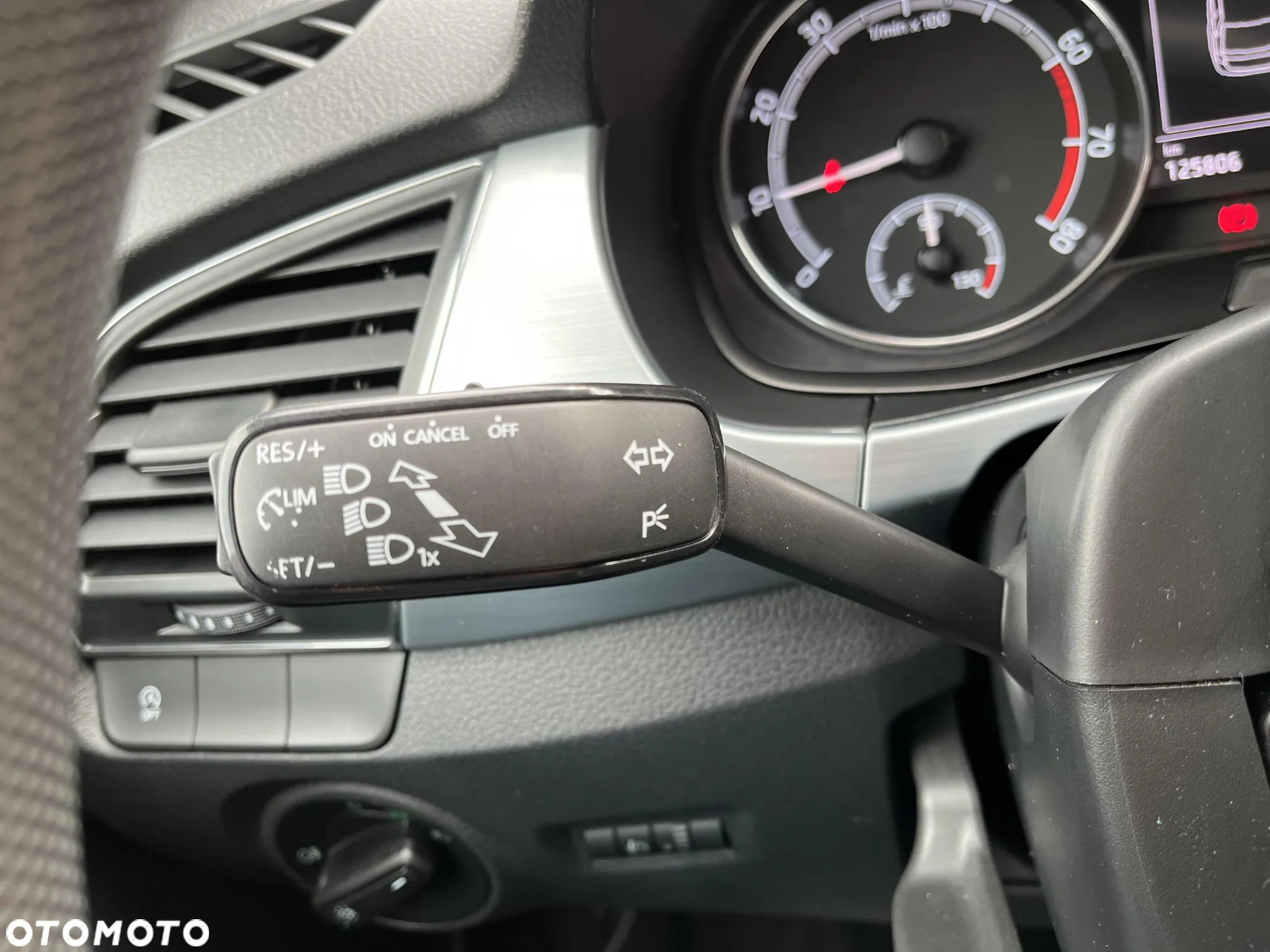 Skoda Fabia 1.0 TSI Ambition - 27