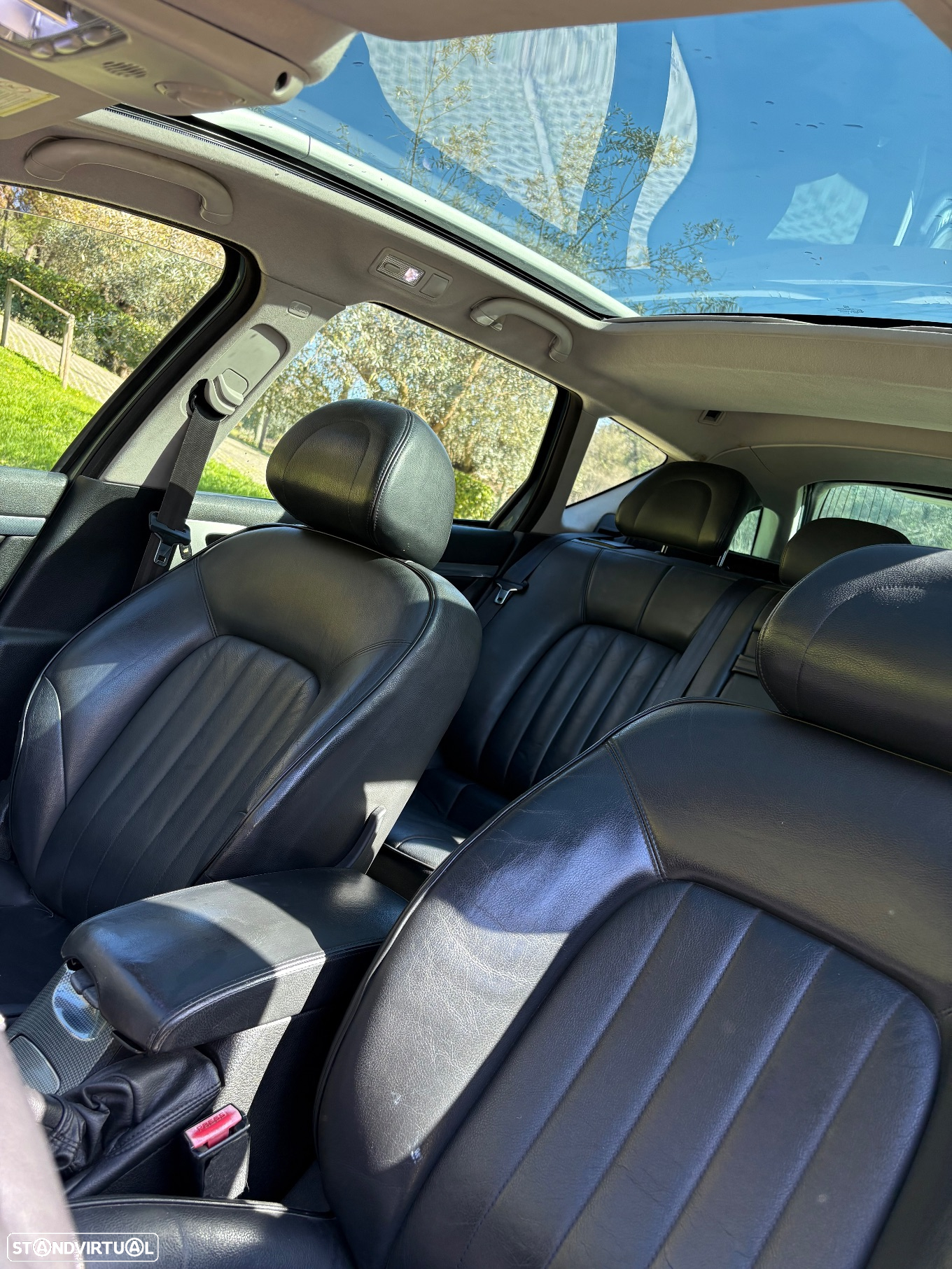 Peugeot 407 SW - 8