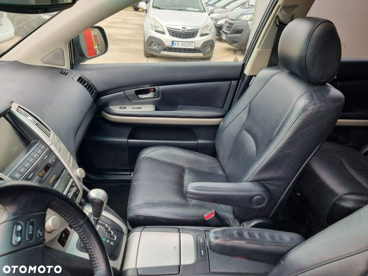 Lexus RX - 11