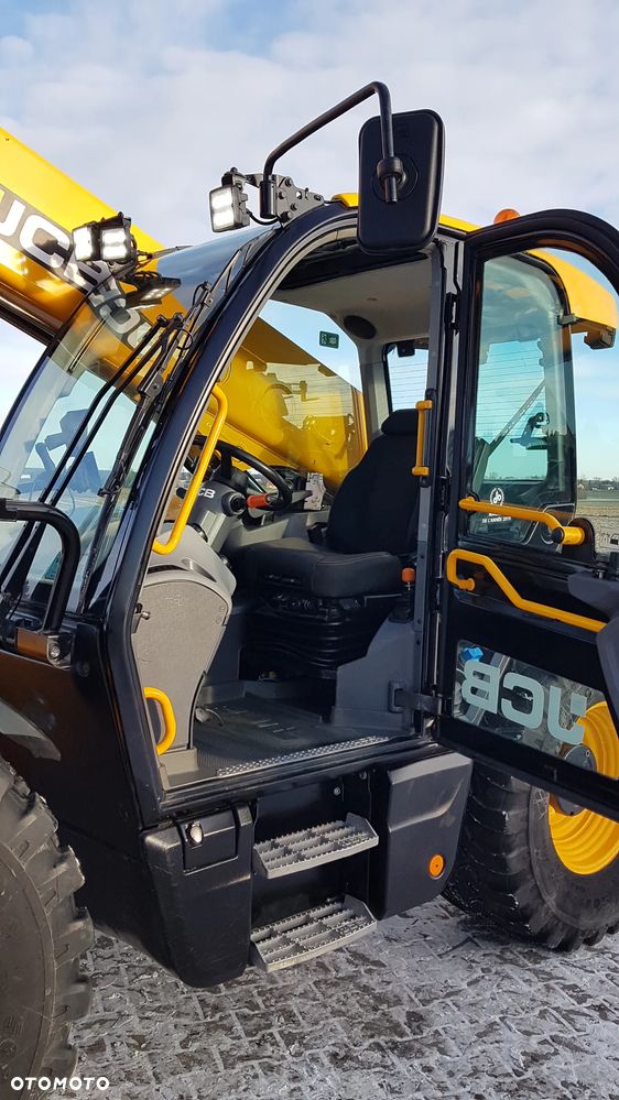 JCB 542-70 Agri Xtra 2020R - 14