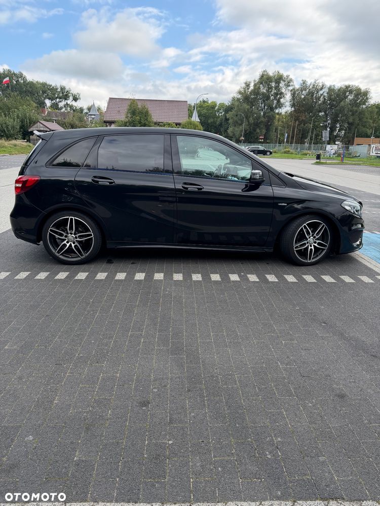 Mercedes-Benz Klasa B 200 (CDI) d 7G-DCT AMG Line - 4