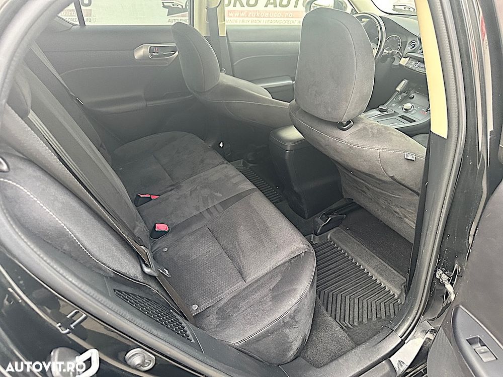 Lexus CT 200h Aut. Limited Edition - 8