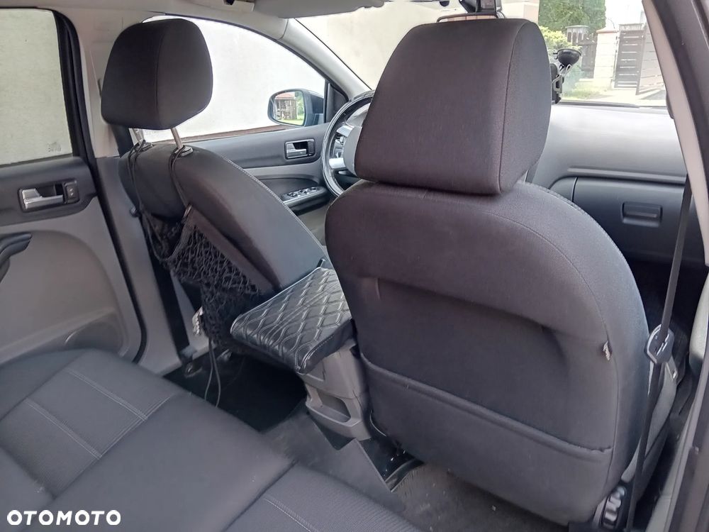 Ford Focus 2.0 Titanium - 12