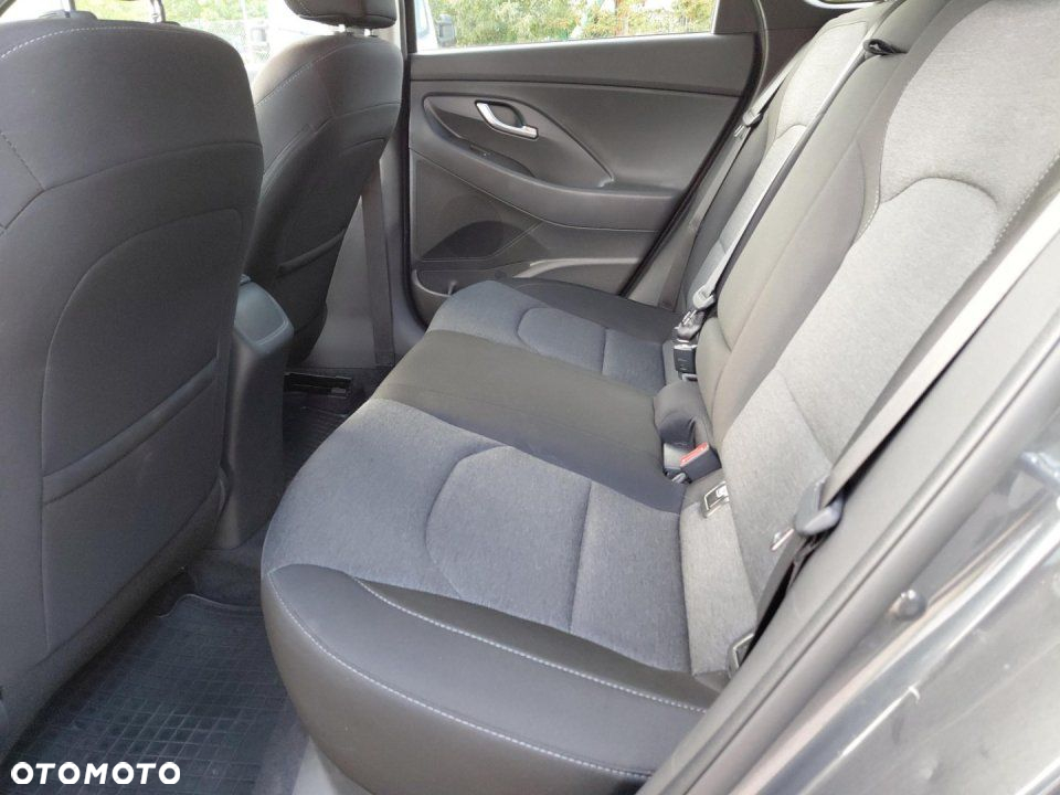 Hyundai i30 - 19