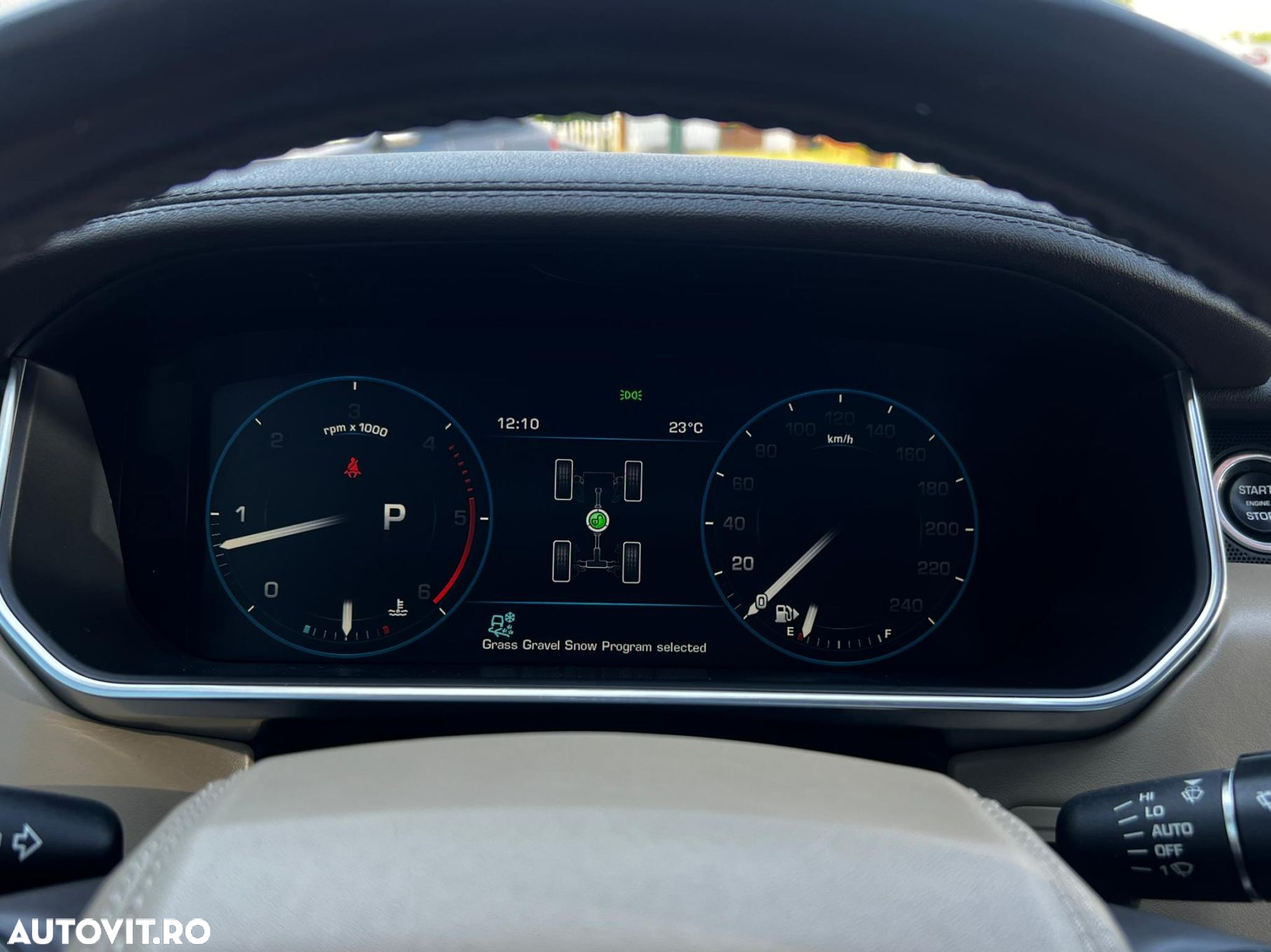 Land Rover Range Rover Vogue - 28
