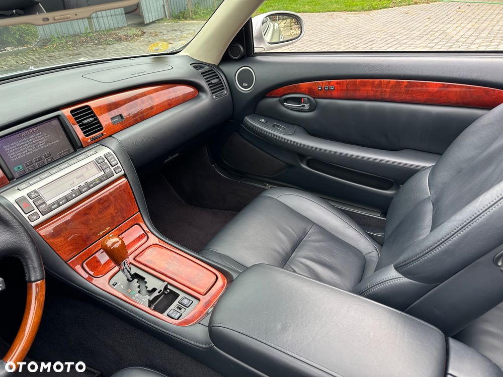 Lexus SC Prestige - 26
