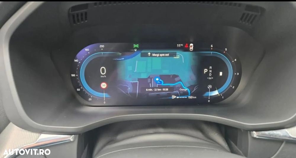 Volvo XC 60 B4 MHEV AWD R-Design - 35