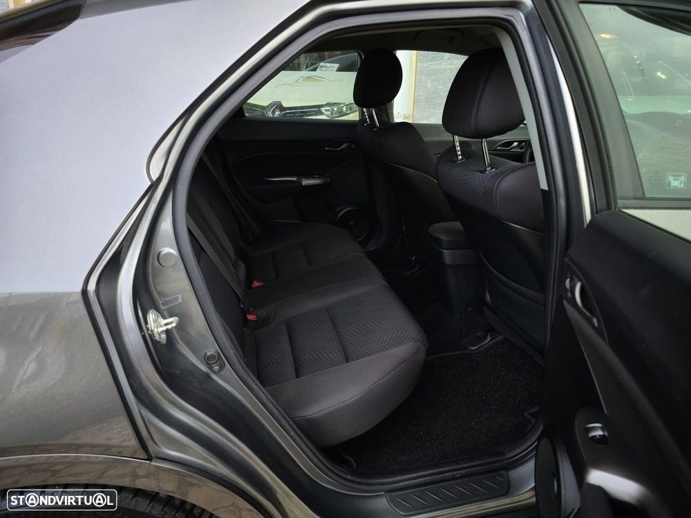 Honda Civic 1.4 i-VTEC Elegance - 8