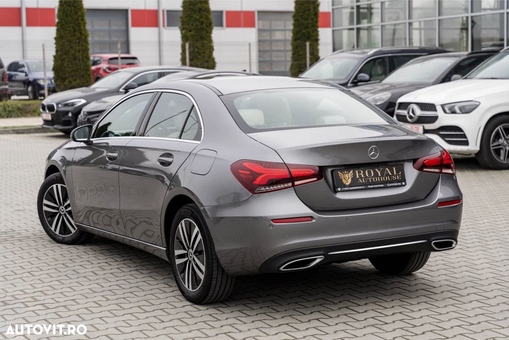 Mercedes-Benz A 250 e 8G-DCT Style - 4