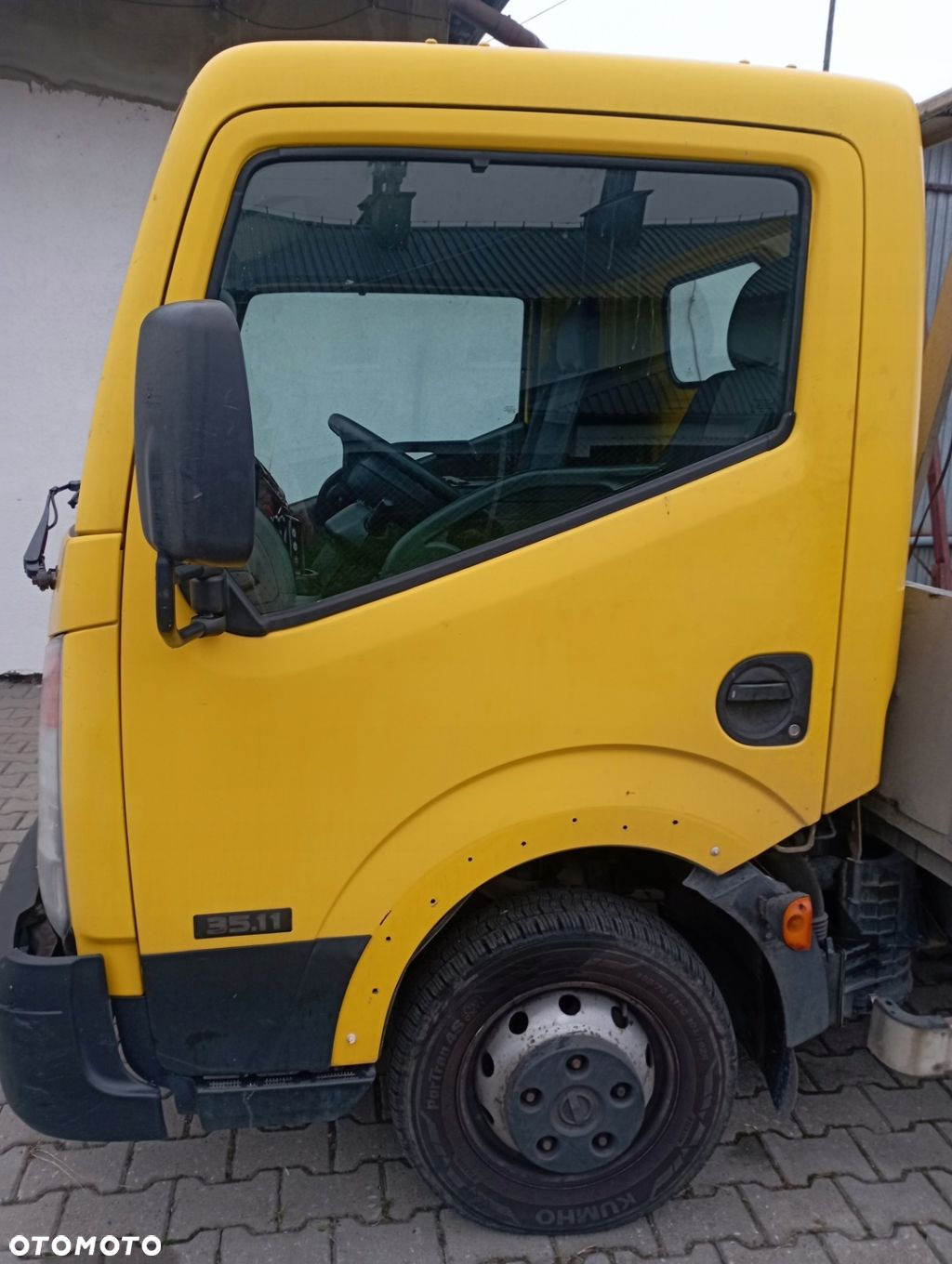 NISSAN CABSTAR KABINA GOŁA BEZ OSPRZĘTU - 3