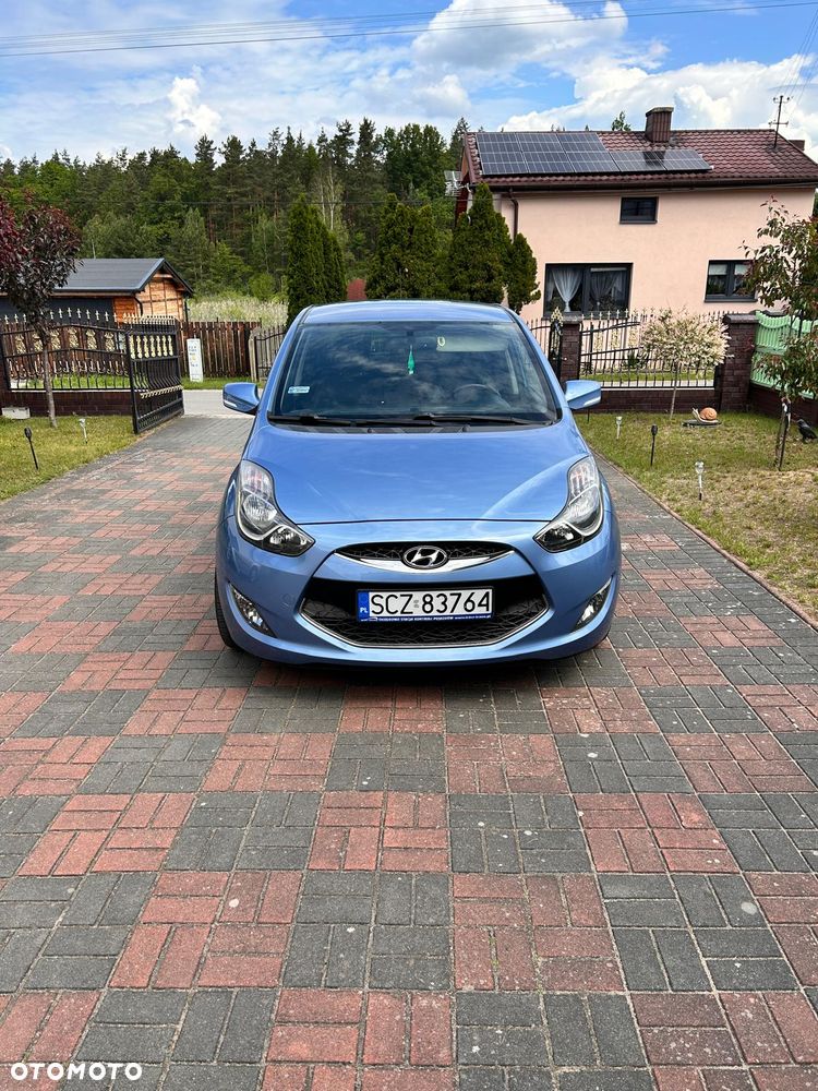 Hyundai ix20 1.4 Premium blue - 1