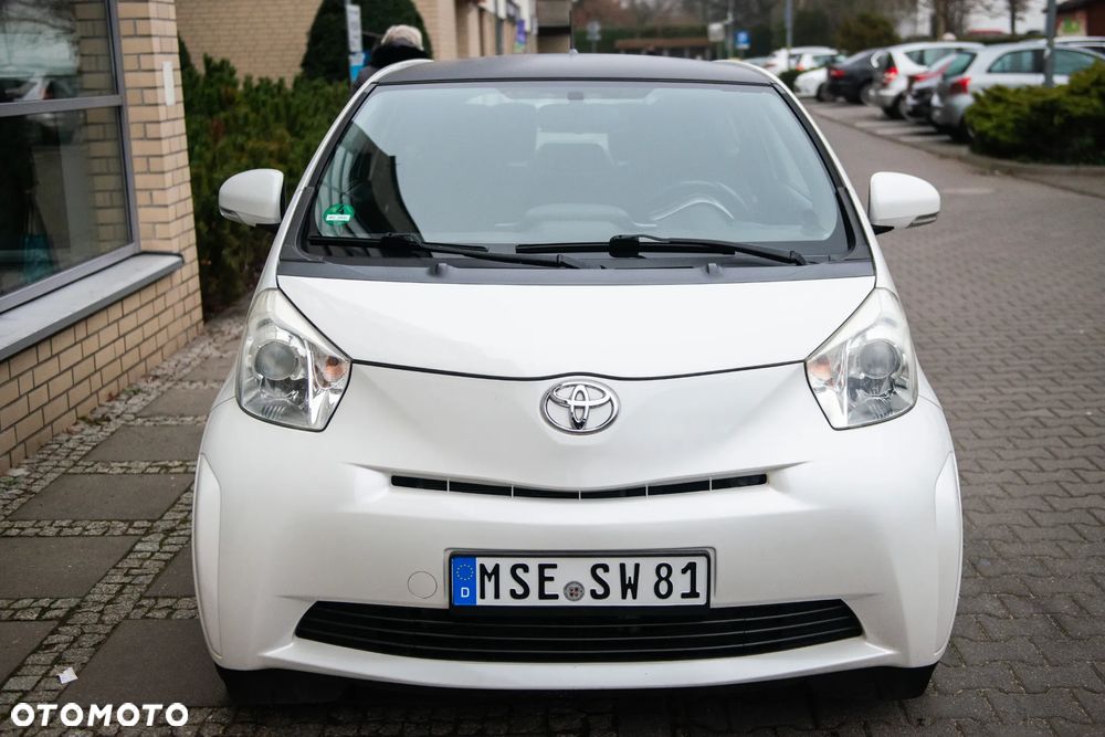 Toyota iQ 1.0 Sol - 1