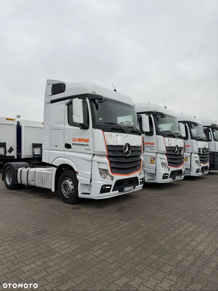 Mercedes-Benz ACTROS - 2