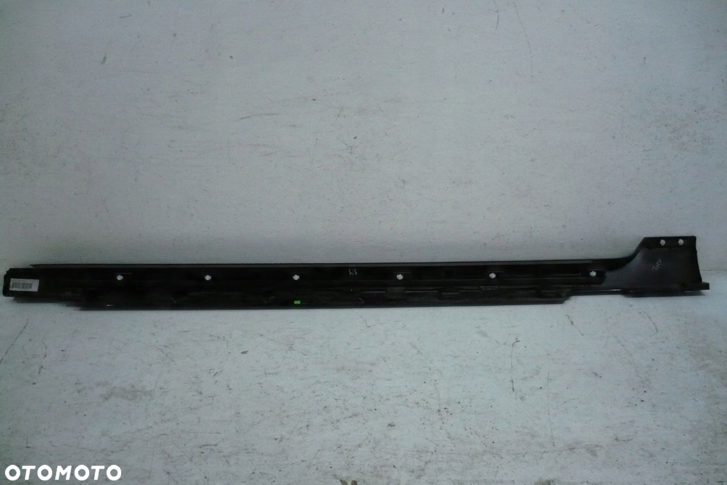 VW Passat B8 listwa progowa prawa 3G0853858 - 3