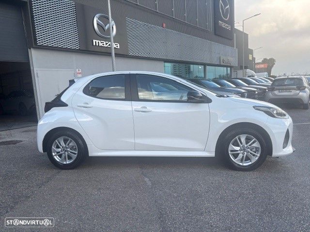 Mazda 2 1.5 L Hybrid VVT-i Centre-Line - 6
