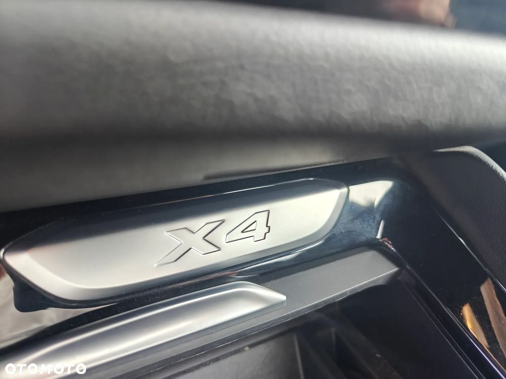 BMW X4 xDrive20i mHEV sport - 8
