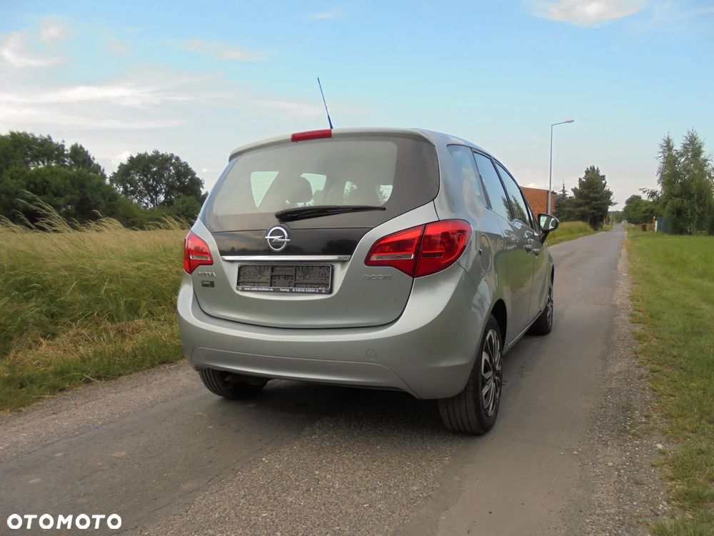 Opel Meriva 1.4 T Essentia S&S - 30