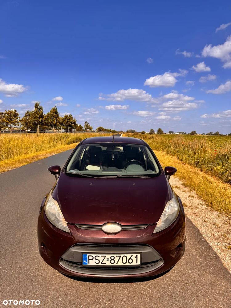 Ford Fiesta - 2