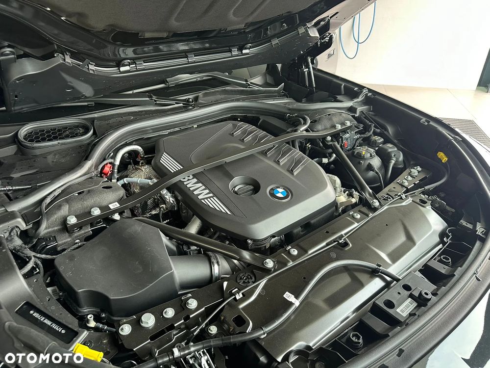 BMW Seria 7 740d xDrive mHEV sport - 31