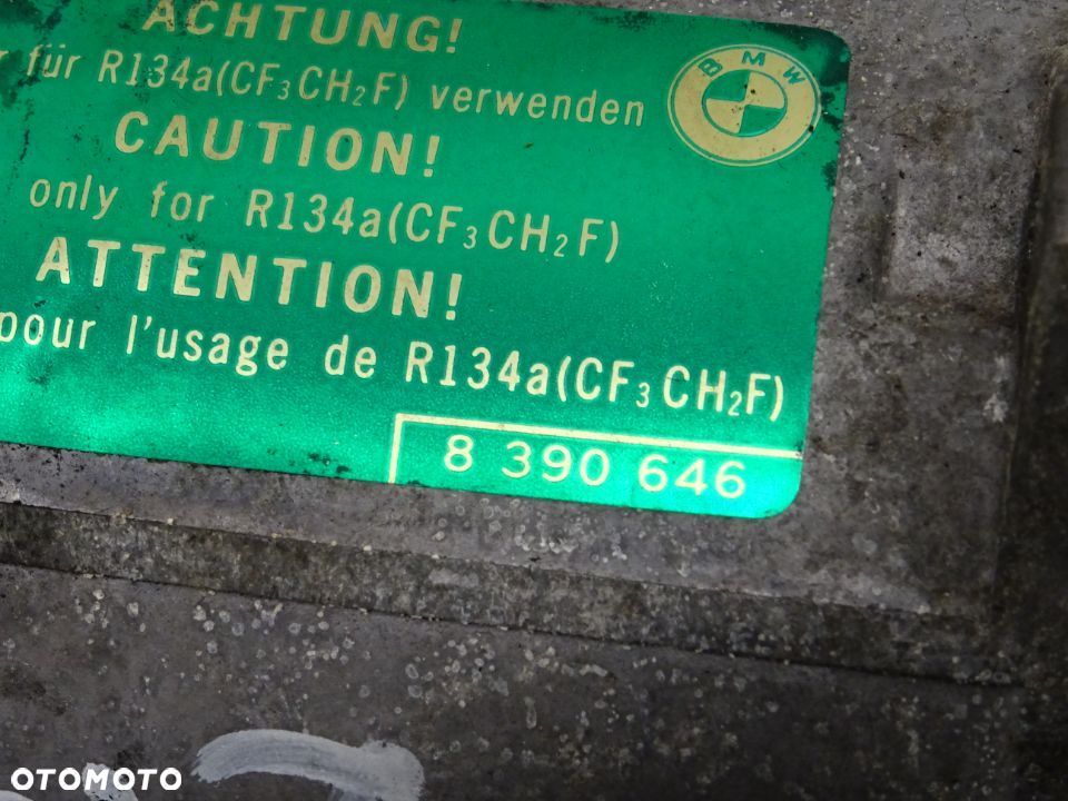 BMW E46 LIFT KOMBI 2.0D SPRĘŻARKA KLIMATYZACJI 64528386650 - 3