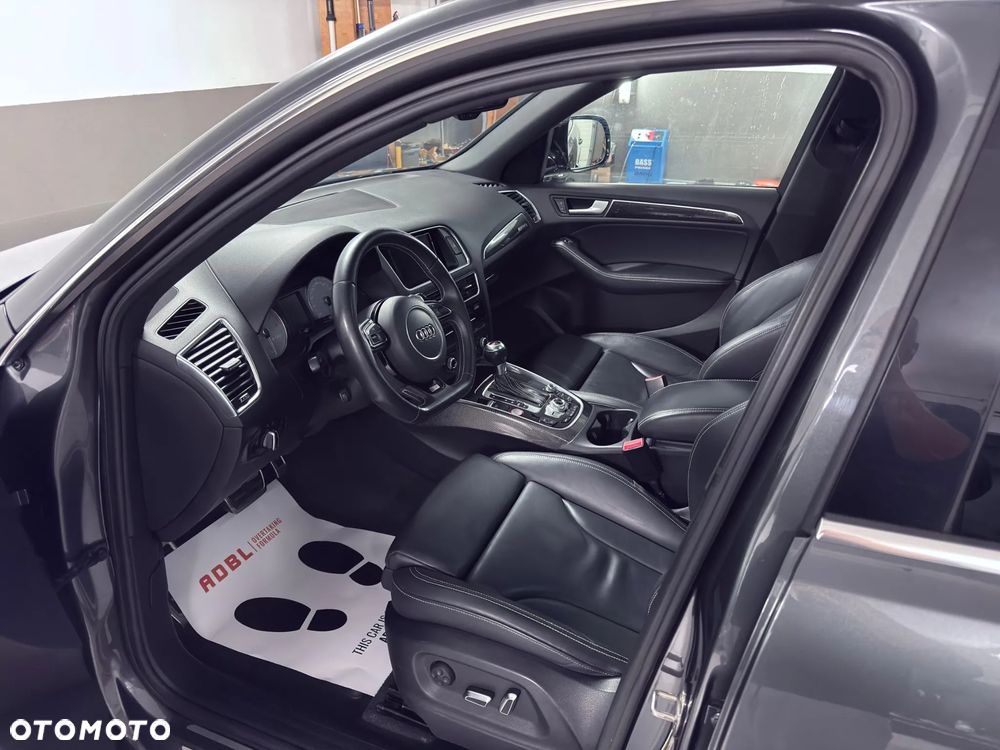 Audi SQ5 - 10