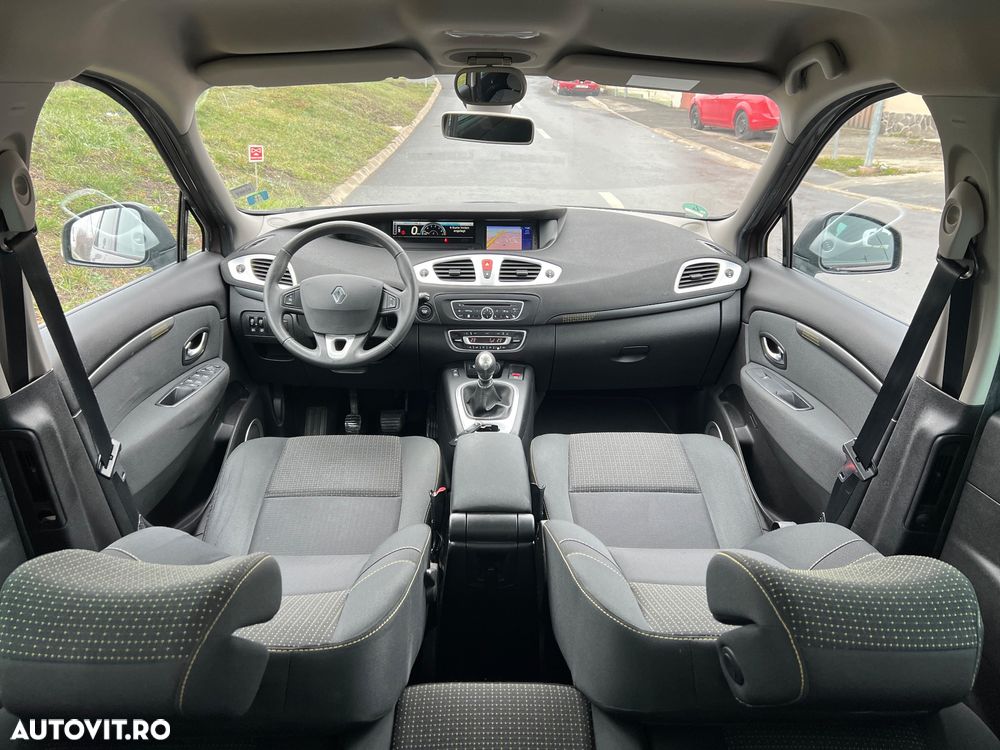 Renault Scenic TCe 130 Dynamique - 8