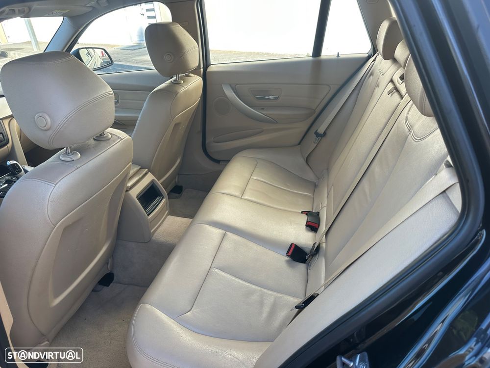 BMW 318 d Auto Line Luxury - 11
