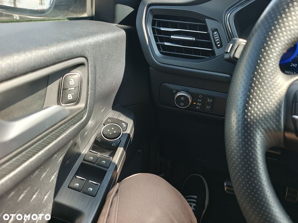 Ford Kuga 2.0 EcoBlue Hybrid ST-LINE - 23