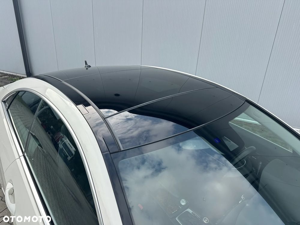 Mercedes-Benz Klasa E 250 CGI BlueEffICIENCY - 12