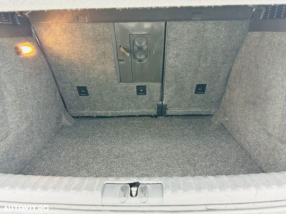 Volkswagen Tiguan 2.0 TDI DPF BlueMotion Technology Trend & Fun - 20