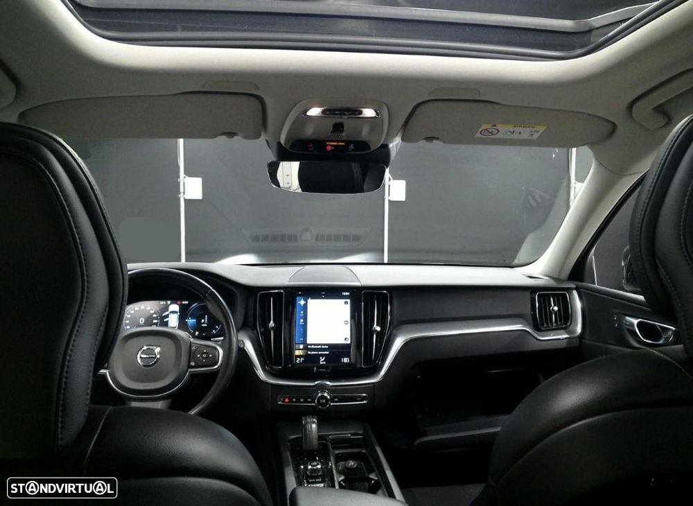 Volvo XC 60 2.0 T8 PHEV Momentum AWD - 5