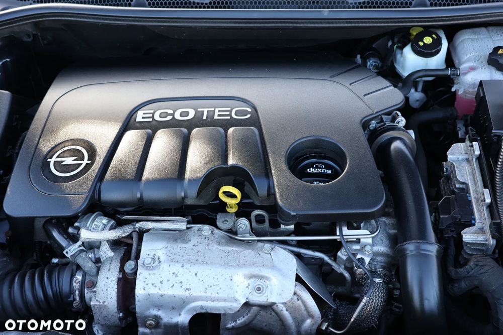 Opel Astra 1.6 CDTI Sports Tourer Active - 15