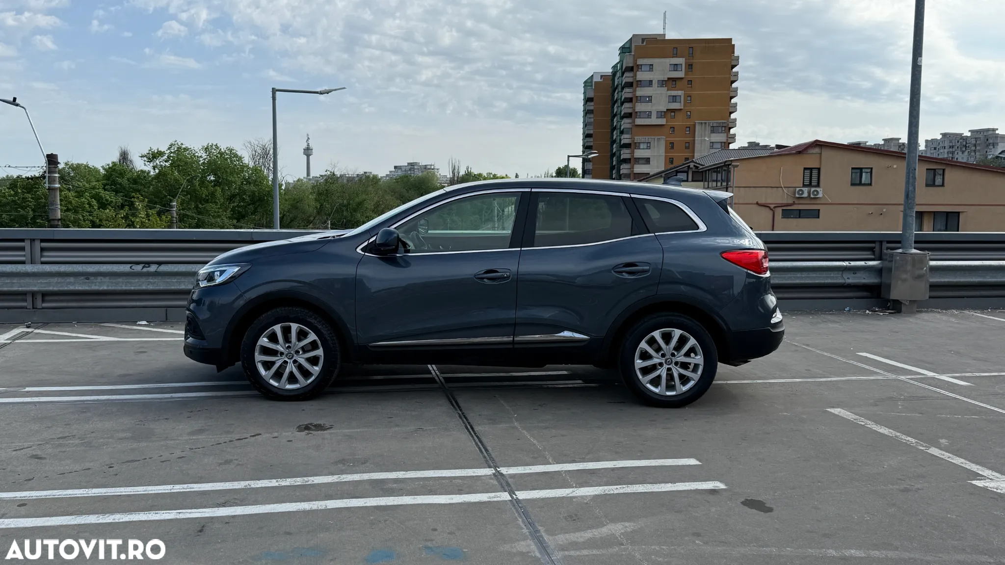 Renault Kadjar TCe 140 EDC GPF BUSINESS EDITION - 3