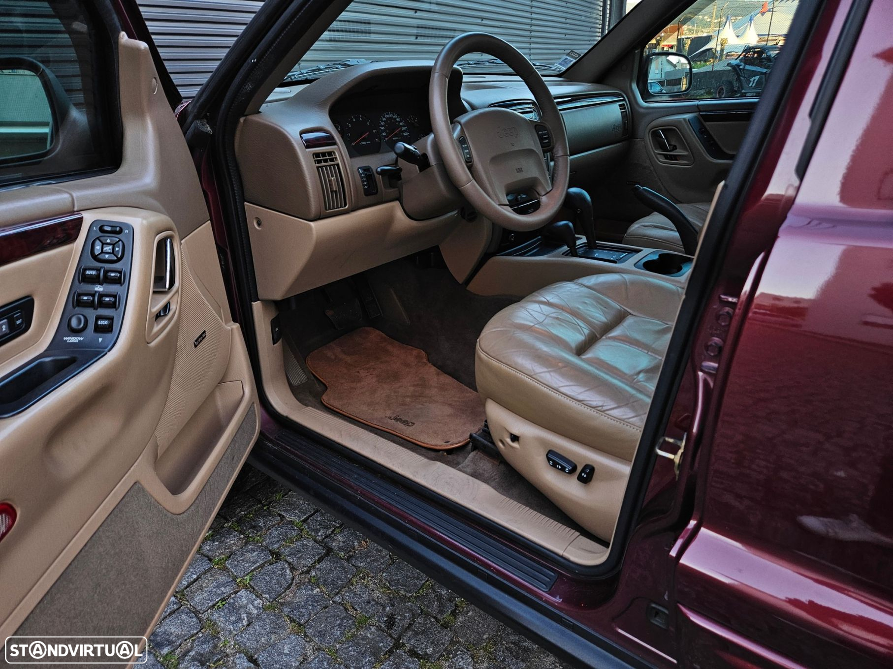 Jeep Grand Cherokee 4.7 V8 Limited - 4