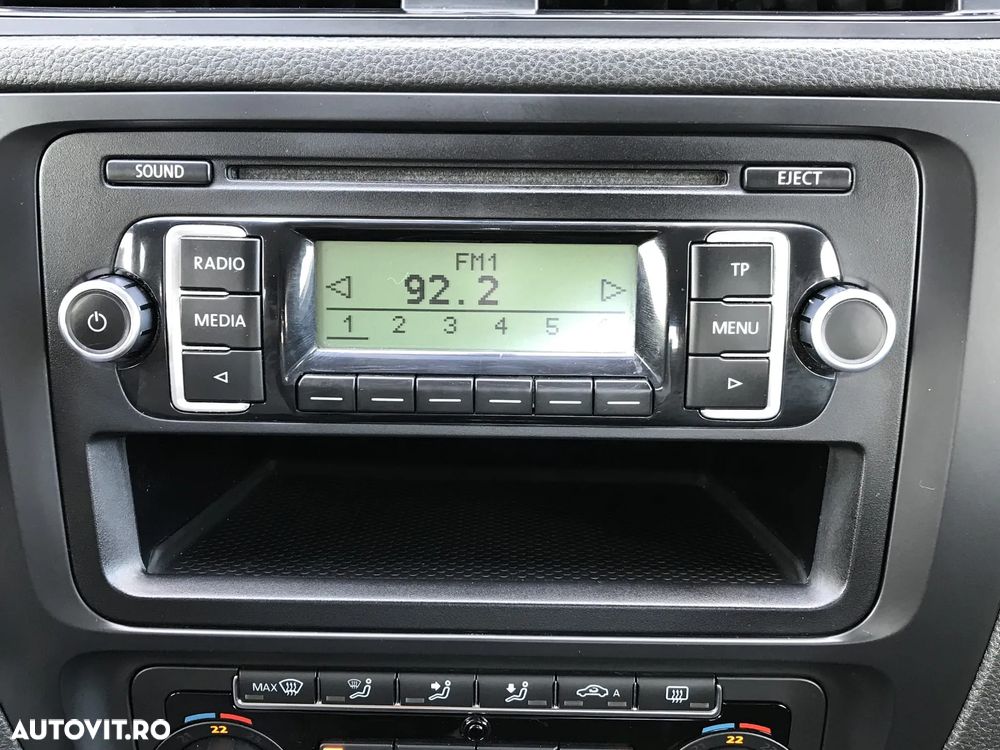 VOLKSWAGEN Jetta 2011 — imagine 29