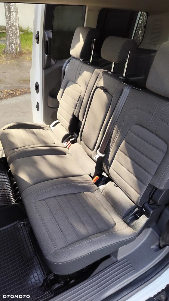 Ford Tourneo Connect Gr 1.5 TDCi Titanium - 22