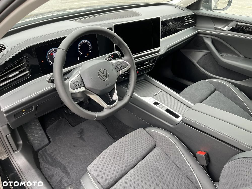 Volkswagen Passat - 10