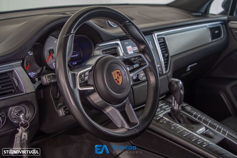 Porsche Macan S All Weather - 23