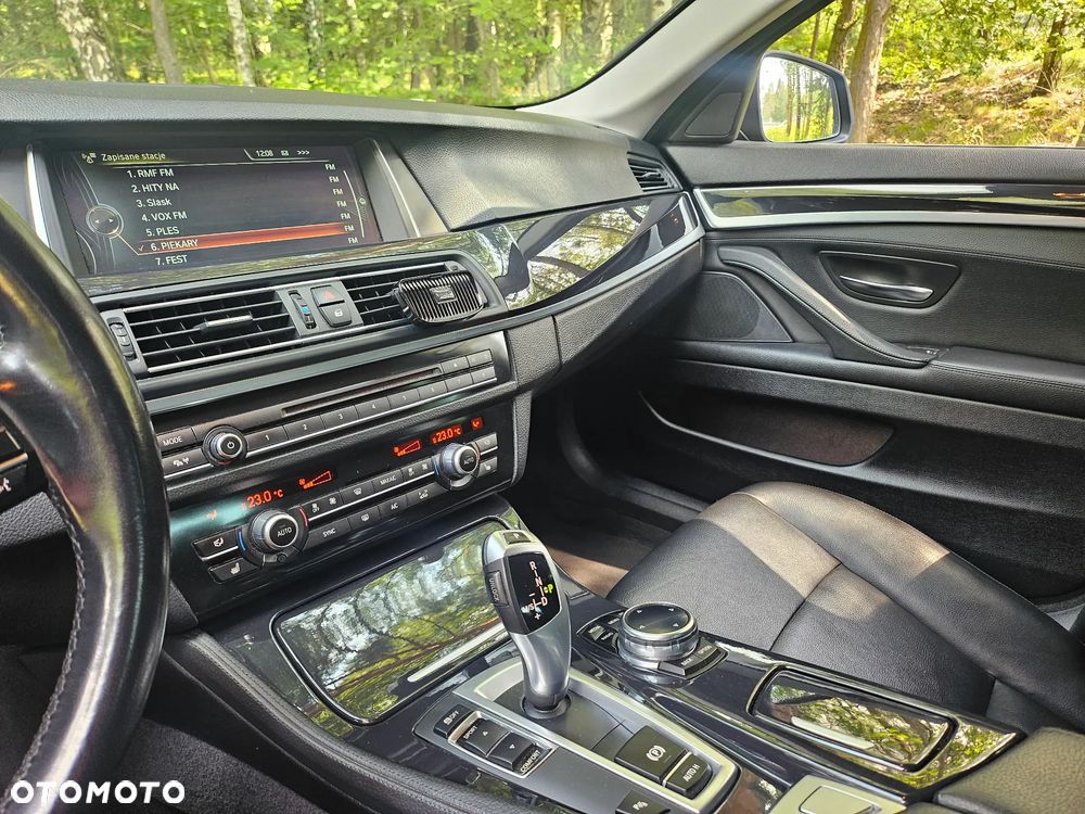 BMW Seria 5 520d Luxury Line - 19
