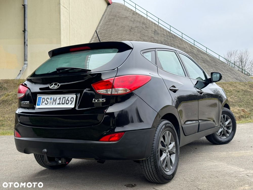 Hyundai ix35 1.6 2WD Fifa World Cup Edition - 5
