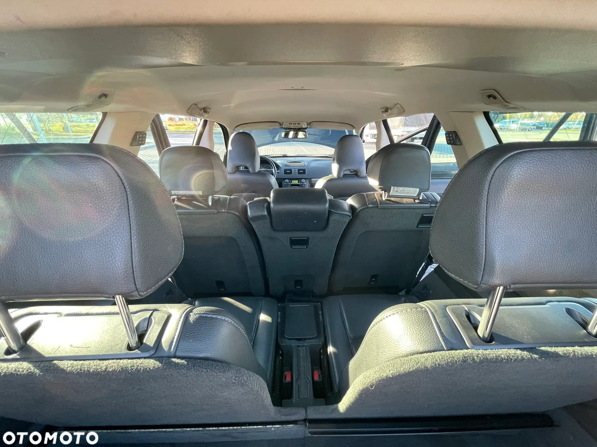 Volvo XC 90 - 21