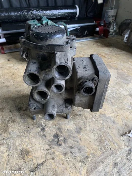 Zawór EBS MAN TGA-X -14r. K020623 Zawory pneumatyczne TIR Regeneracja - 2