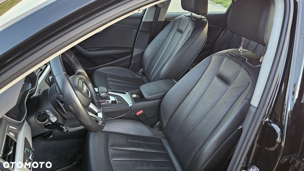 Audi A4 Avant 2.0 TDI ultra S tronic - 10