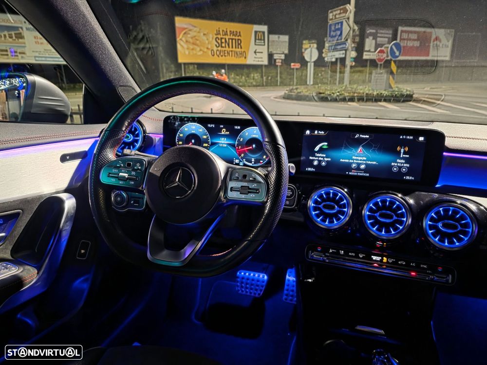 Mercedes-Benz CLA 250 7G-DCT AMG Line - 35