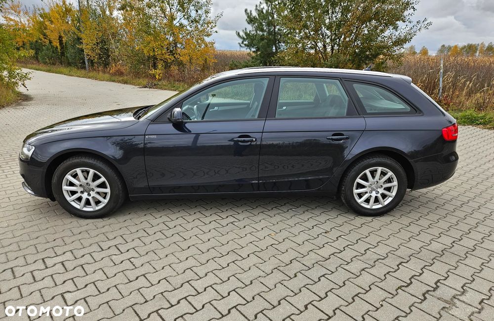 Audi A4 Avant 2.0 TDI Multitronic - 11