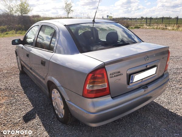 Opel Astra - 3