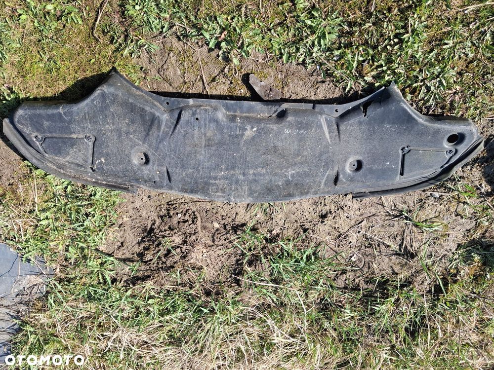 Osłona dolna silnika MERCEDES W211   A2115203023 OE - 1